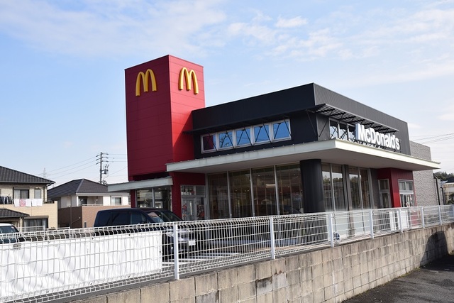 飲食店　マクドナルド 知多清水が丘店（飲食店）まで1177m