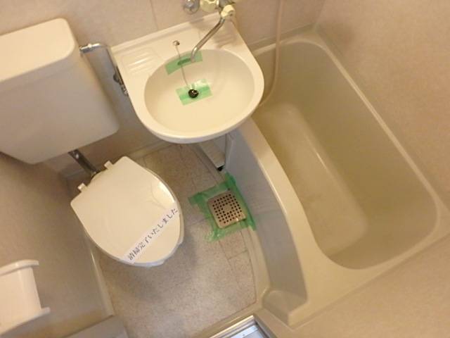 バス・シャワールーム