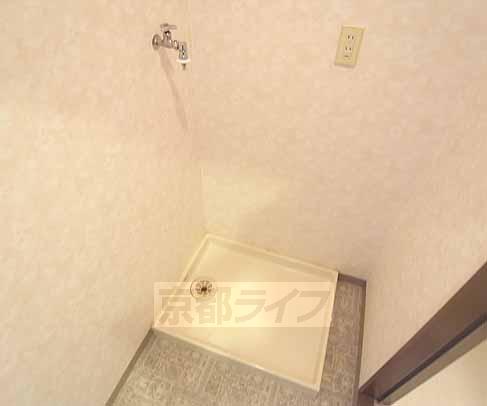 その他設備　洗濯機置場（内）