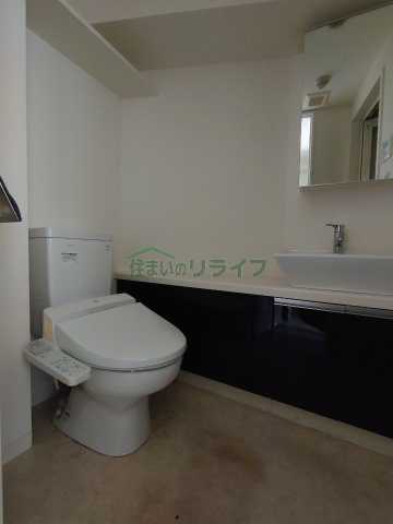 トイレ　ムーブメンツ西早稲田 902