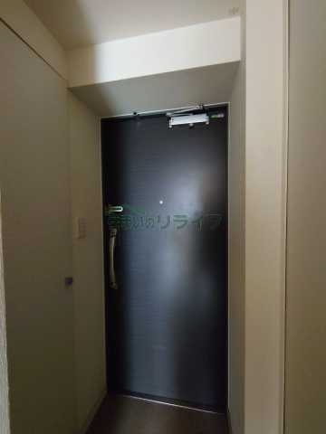 玄関　ムーブメンツ西早稲田 902