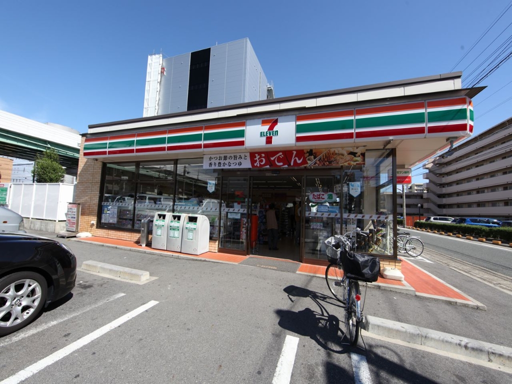 コンビニ　セブンイレブン 名古屋岩塚町店（コンビニ）まで380m