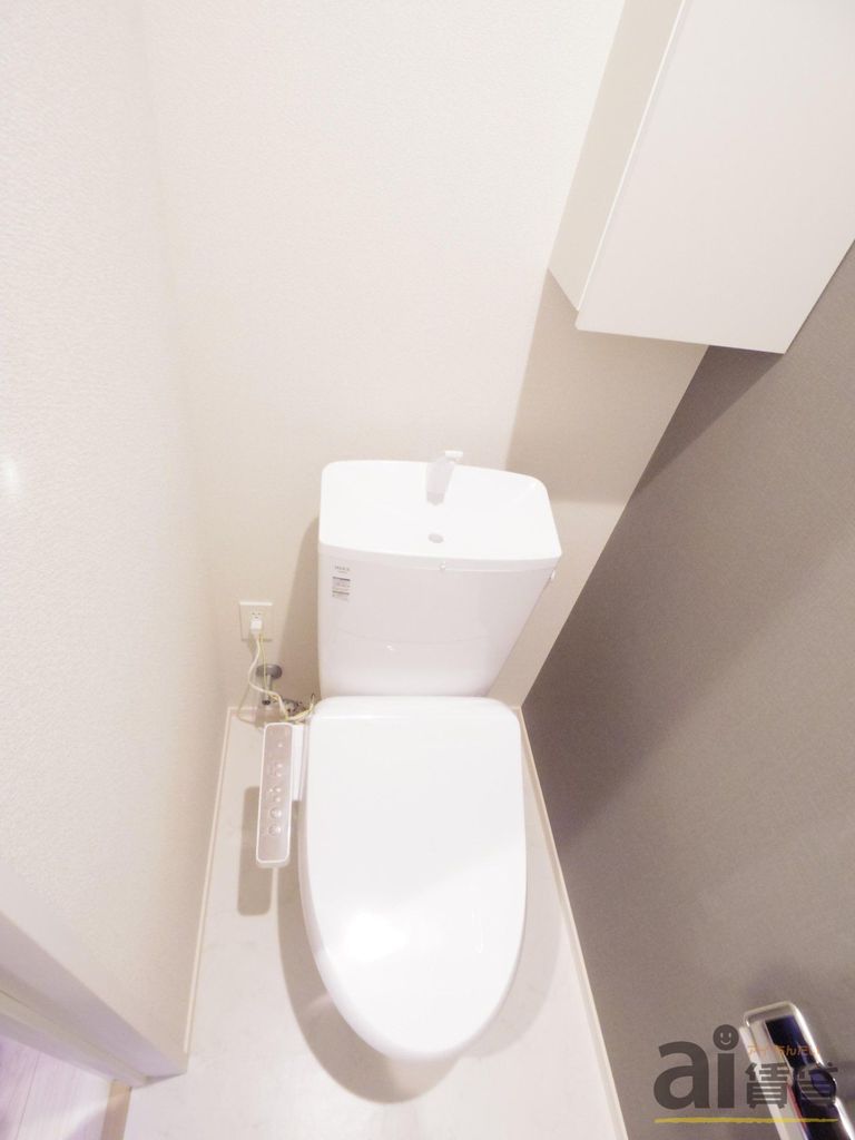 トイレ　※同仕様写真
