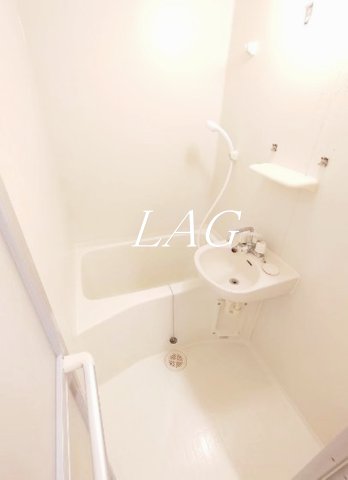 バス・シャワールーム　お風呂です。