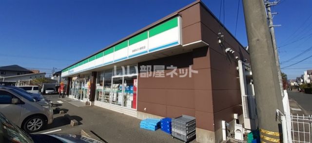 コンビニ　ファミリーマート 鳥栖あさひ新町店（コンビニ）まで546m