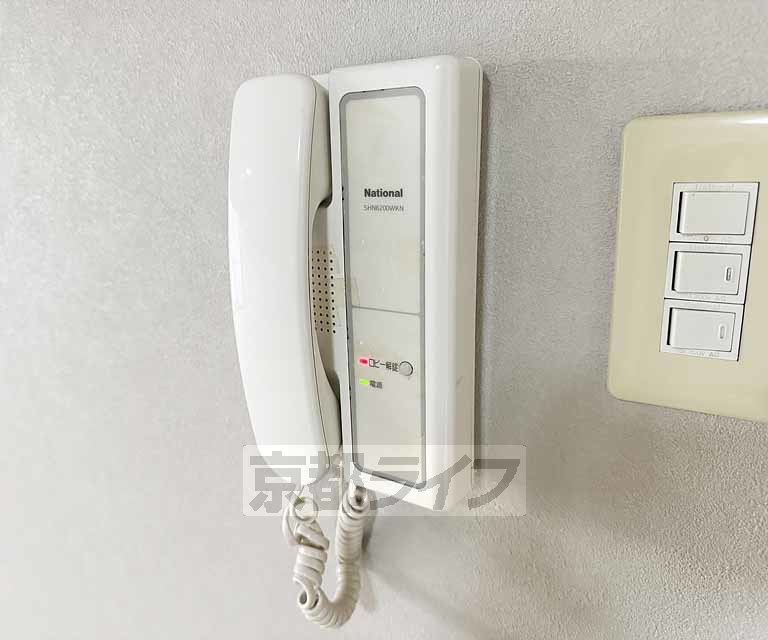 セキュリティ　シンプルなインターフォンです！