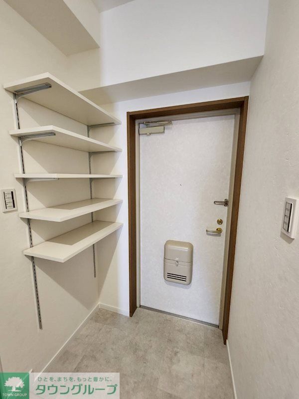 玄関　収納