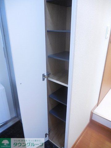 玄関　シューズボックス