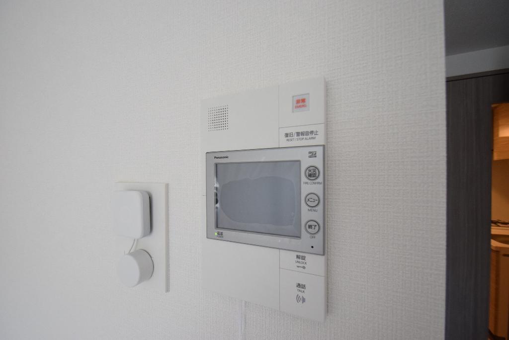 セキュリティ　カメラ付インターホン