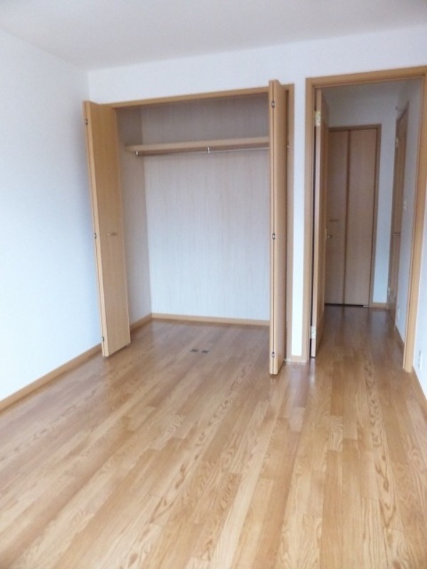 収納　図面と現状に相違がある場合には現状を優先