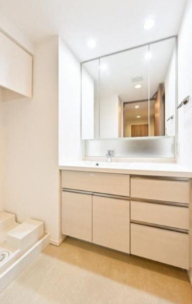 洗面設備　別部屋参考写真