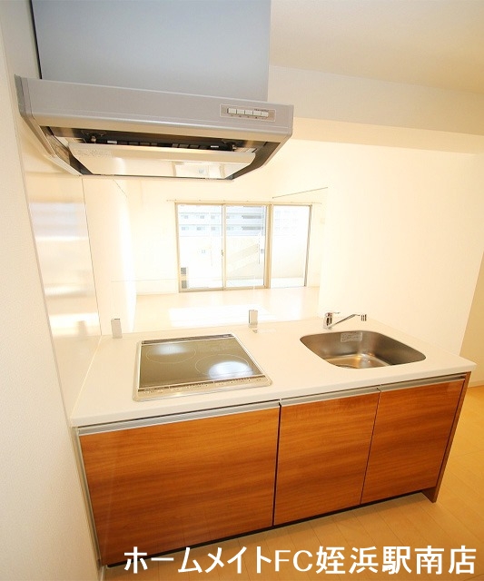 キッチン　★ＩＨ二口システムキッチン★参考写真