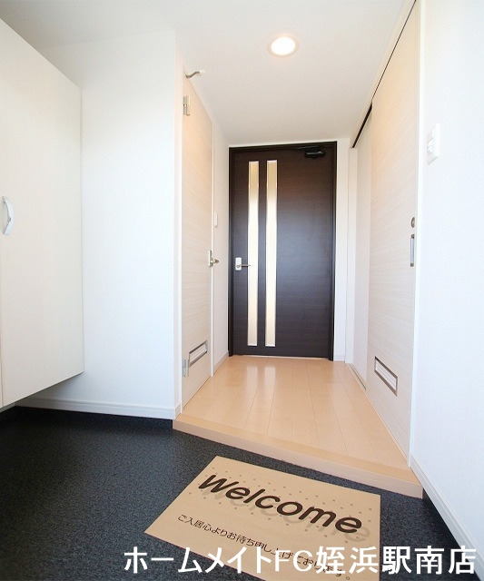 玄関　★玄関回りも広々スッキリ♪★参考写真