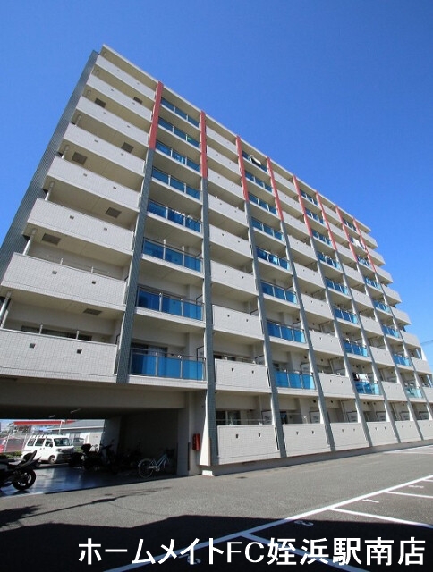 建物外観　★全戸南向きで日当たり良好♪★