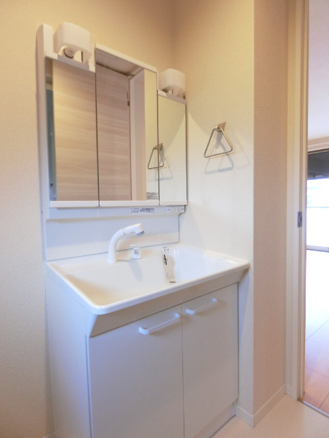 洗面設備　シャワートイレ