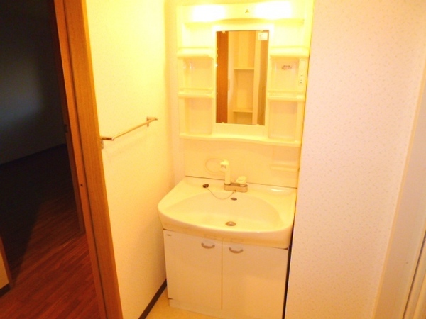 洗面設備　洗髪洗面化粧台付き♪