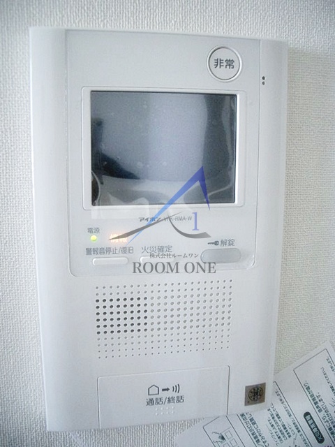 セキュリティ　モニター付きインターホンです。