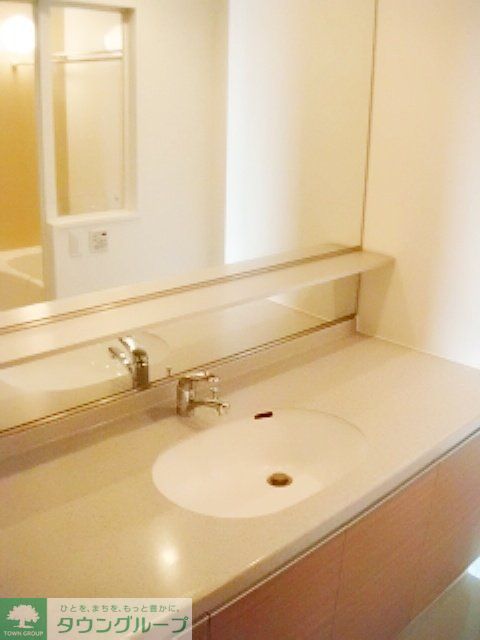 洗面設備　お部屋探しは株式会社　タウンハウジング　までお気軽にお問合…