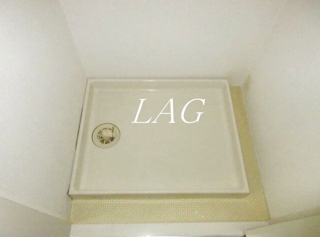 その他設備　室内洗濯置き場です。