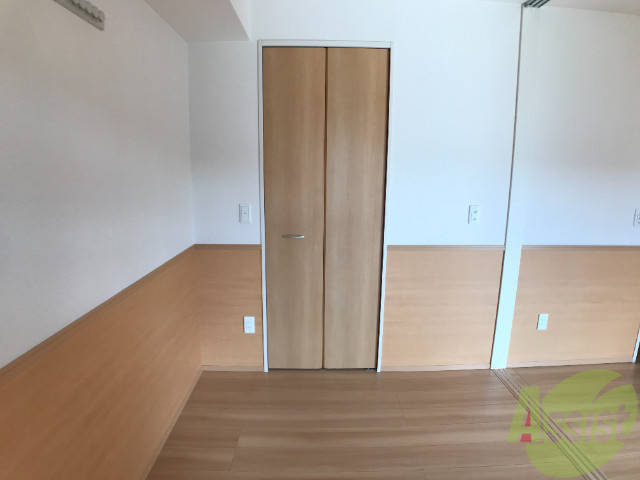 収納　収納は横幅もあり使いやすそうですね～～。