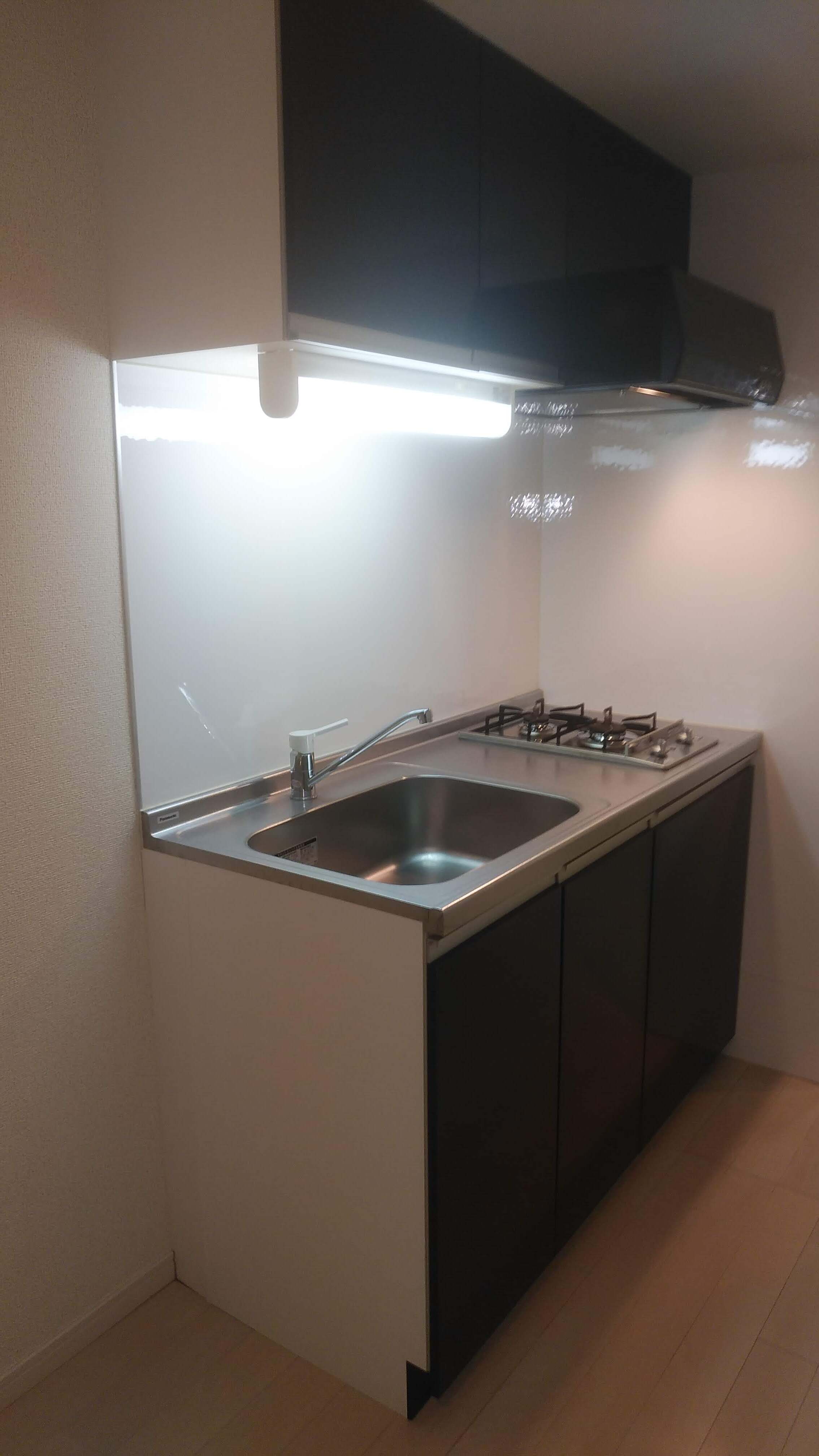 キッチン　同建物内の別のお部屋の画像です