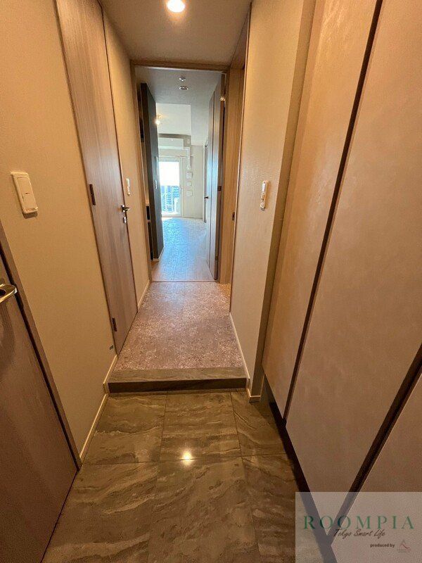 玄関　物件画像