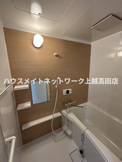 バス・シャワールーム　追焚機能付