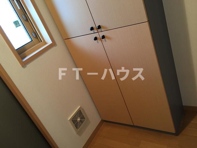 その他設備　シューズボックス
