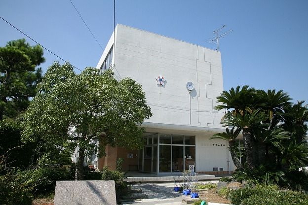 小学校　坂部小学校（小学校）まで400m