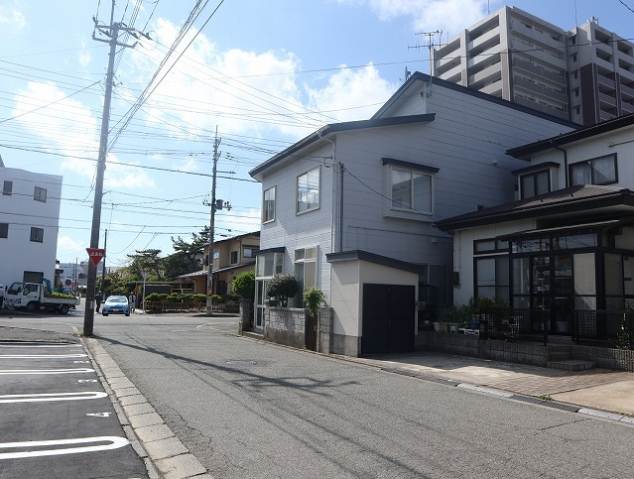 その他　前面道路（その他）まで0m
