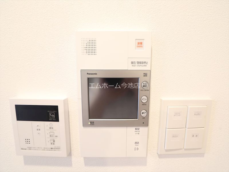 セキュリティ　TVモニター付インターホン