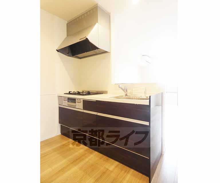 キッチン　システムキッチン。