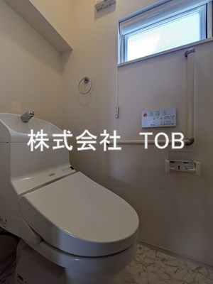 トイレ　※クリーニング完了前※
