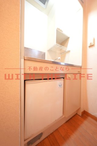 キッチン　コンパクトなキッチンで掃除もラクラク
