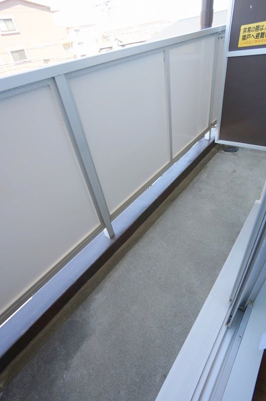 バルコニー　※同物件の他部屋の写真です