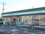 コンビニ　ファミリーマート（コンビニ）まで152m