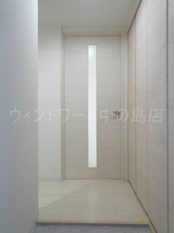 玄関　詳細は、ウィンドワード中の島店までご相談下さい。