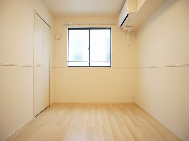 その他部屋・スペース　清潔感のあるきれいな洋間です♪