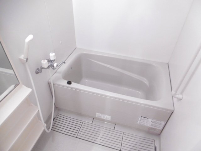 バス・シャワールーム　日々の疲れを癒すお風呂付です