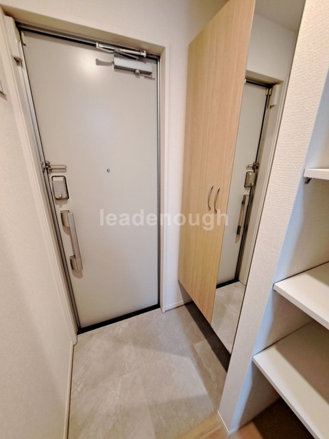 玄関　施工写真