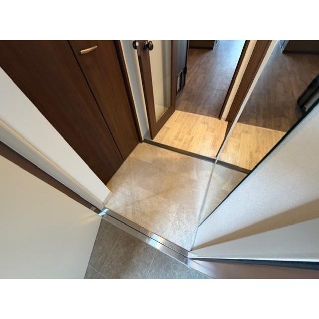 玄関　猫専用マンション