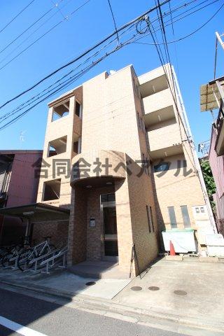 建物外観　落ち着いた雰囲気の外観です