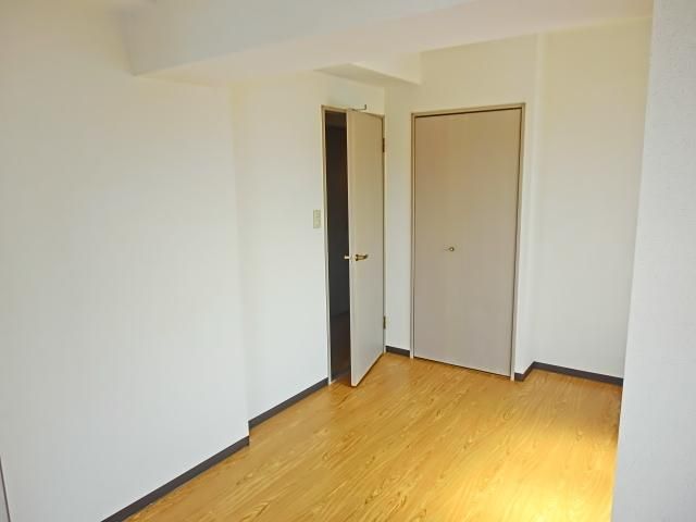 その他部屋・スペース　角部屋３面採光で明るいお部屋