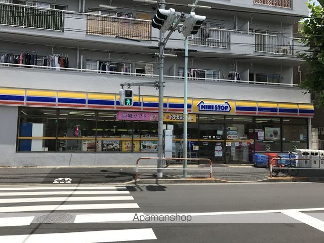 コンビニ　ミニストップ（コンビニ）まで449m