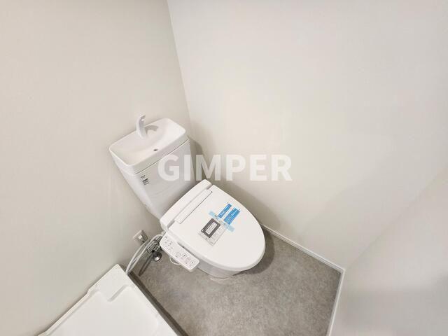 トイレ　同タイプ新築物件、参考画像