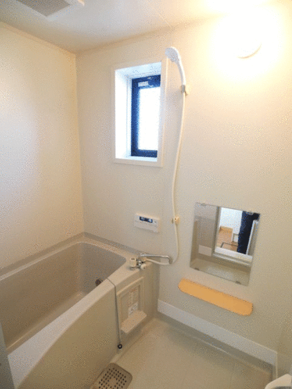 バス・シャワールーム　追い焚き付きバス