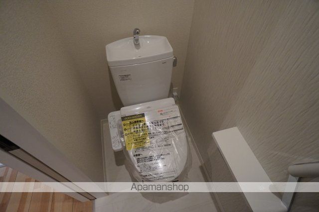 近鉄奈良線 大和西大寺駅 徒歩3分 4階建 築2年のトイレ写真