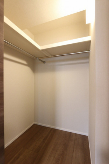 収納　※別部屋の写真です