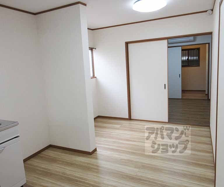 居室・リビング　開放的です！