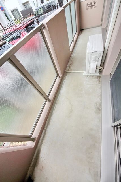 その他設備　広いバルコニー